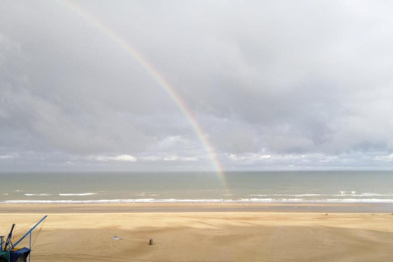 Modern Appartement Met Uniek Zeezicht Koksijde Zewnętrze zdjęcie