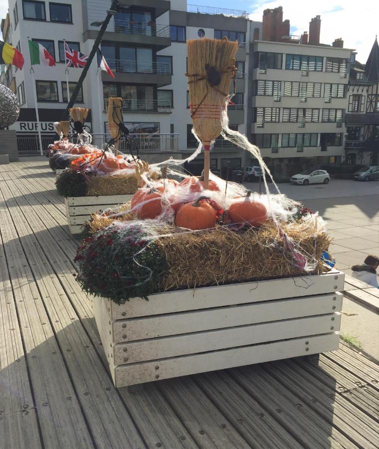 Modern Appartement Met Uniek Zeezicht Koksijde Zewnętrze zdjęcie